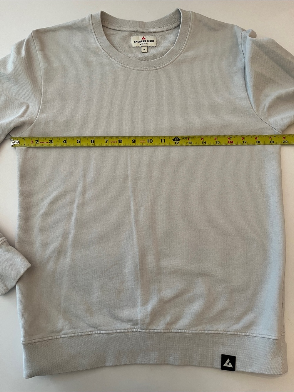 American Giant Women’s Crew Neck Sweatshirt, size M, pale grey - Picture 5 of 7